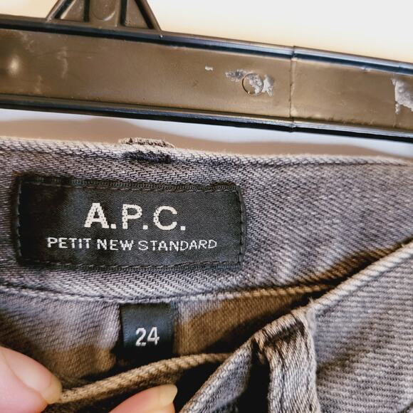 A.P.C. Black Wash Petit New Standard Size 24 straight button fly jeans Grunge - Picture 3 of 11